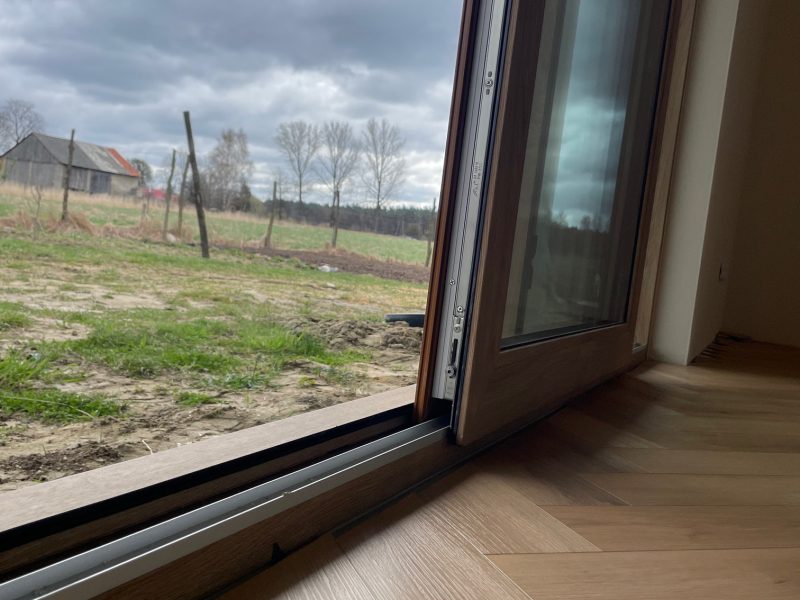 Okna + rolety zewnętrzne - 70