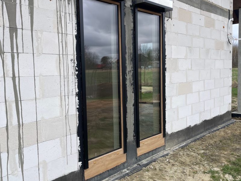 Okna + rolety zewnętrzne - 79